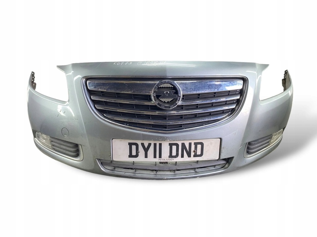 Купить Opel insignia a 1800cm3 2011 бамперы хэтчбек