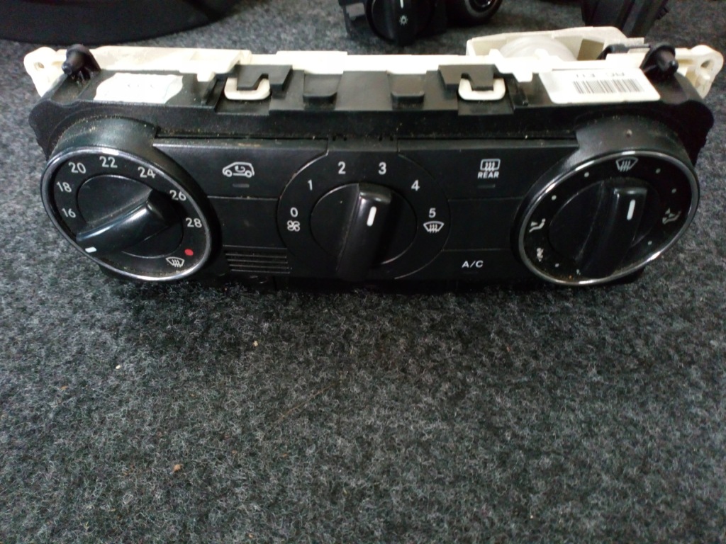 фото №1, Mercedes b w245 a w169 блок керування кондиціонера