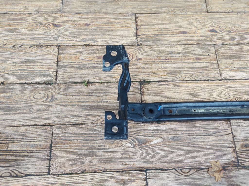 фото №9, Volvo v40 1.6 d2 14- балка pod радіатор