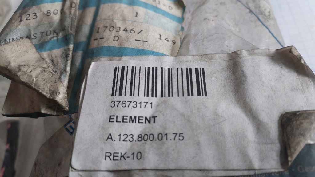 Купить Mercedes w123 привод помпа центрального замка оригинал