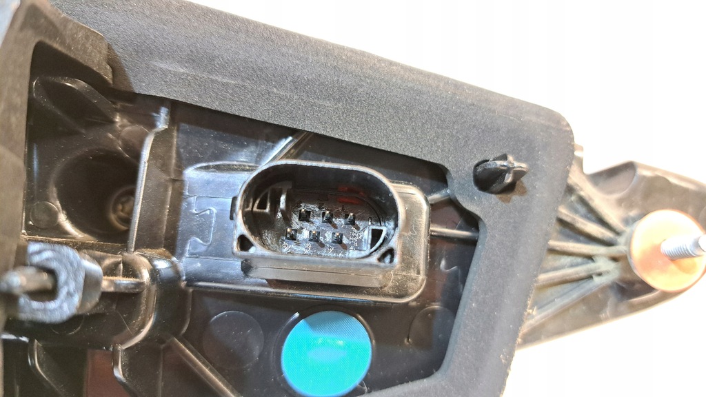 фото №7, Alfa romeo stelvio лампа крышки багажника правая