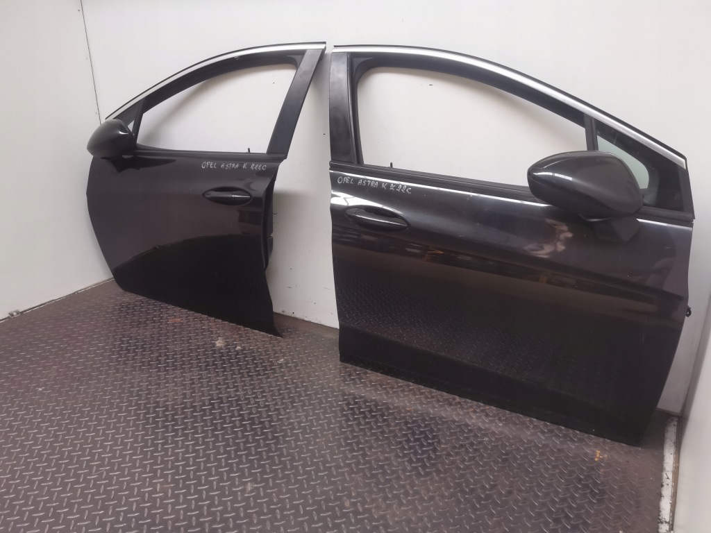 фото №3, Дверь правый перед opel astra k v z22c
