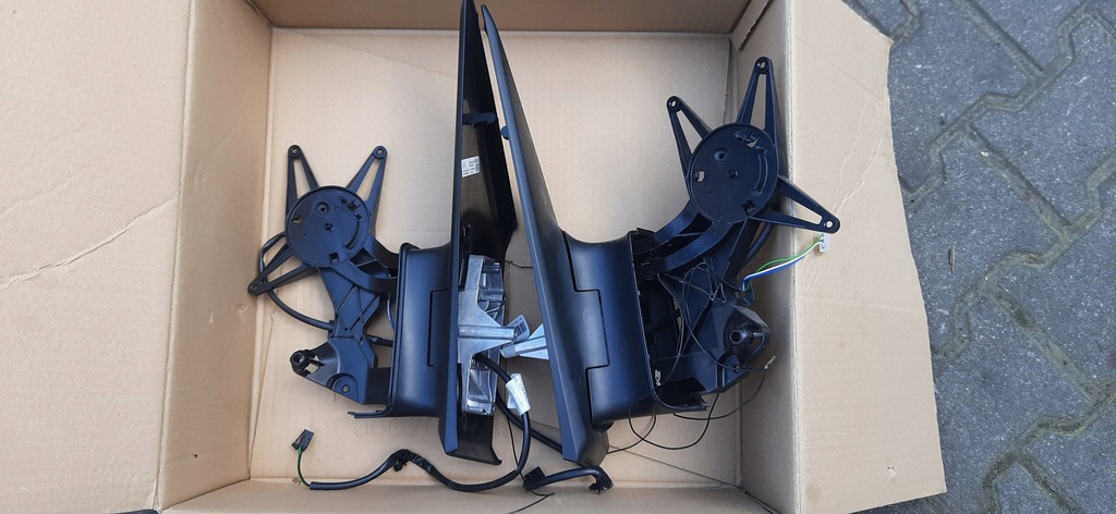 фото №1, Рычаг зеркало do mercedes sprinter 907, 910