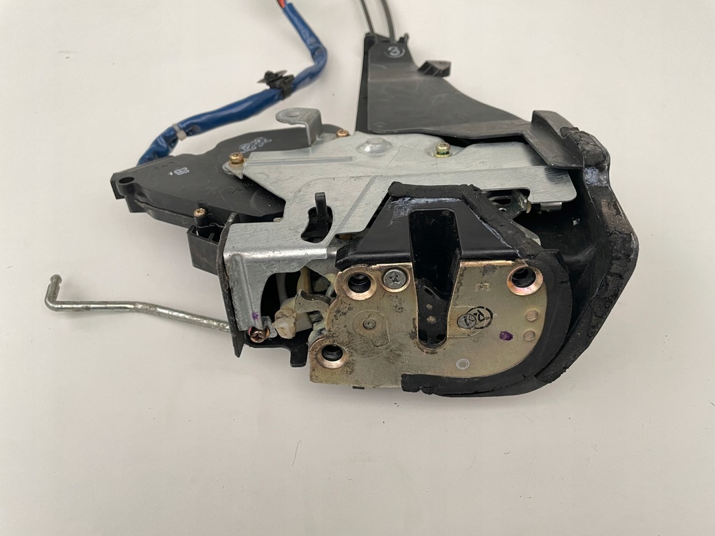 фото №4, Замок дверь toyota rav4 правый задняя ручка