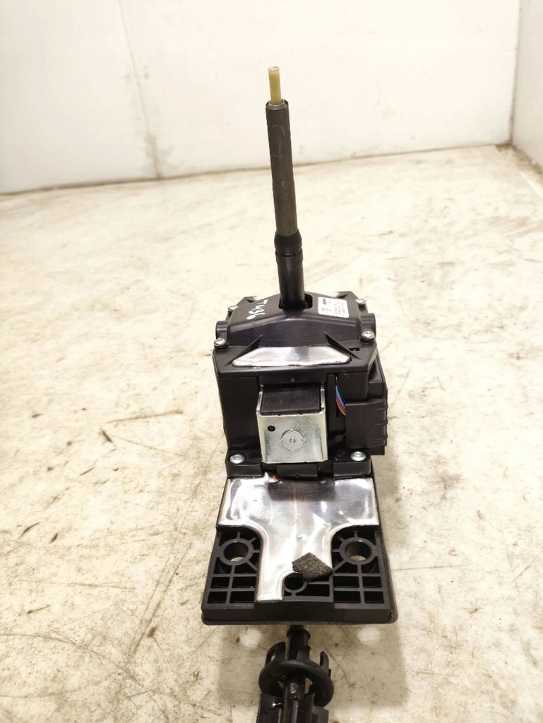 фото №6, Porsche panamera 970 2012 домкрат переключения передач / верхний