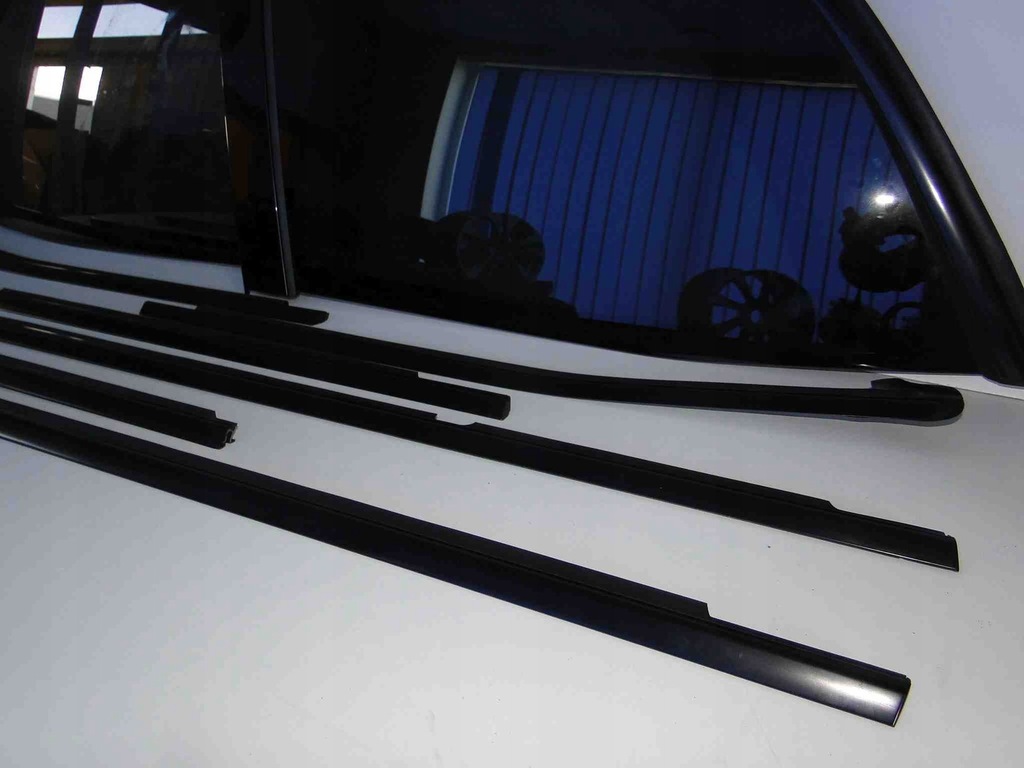 фото №1, Mercedes gls x166 скло бічний передні ліва права