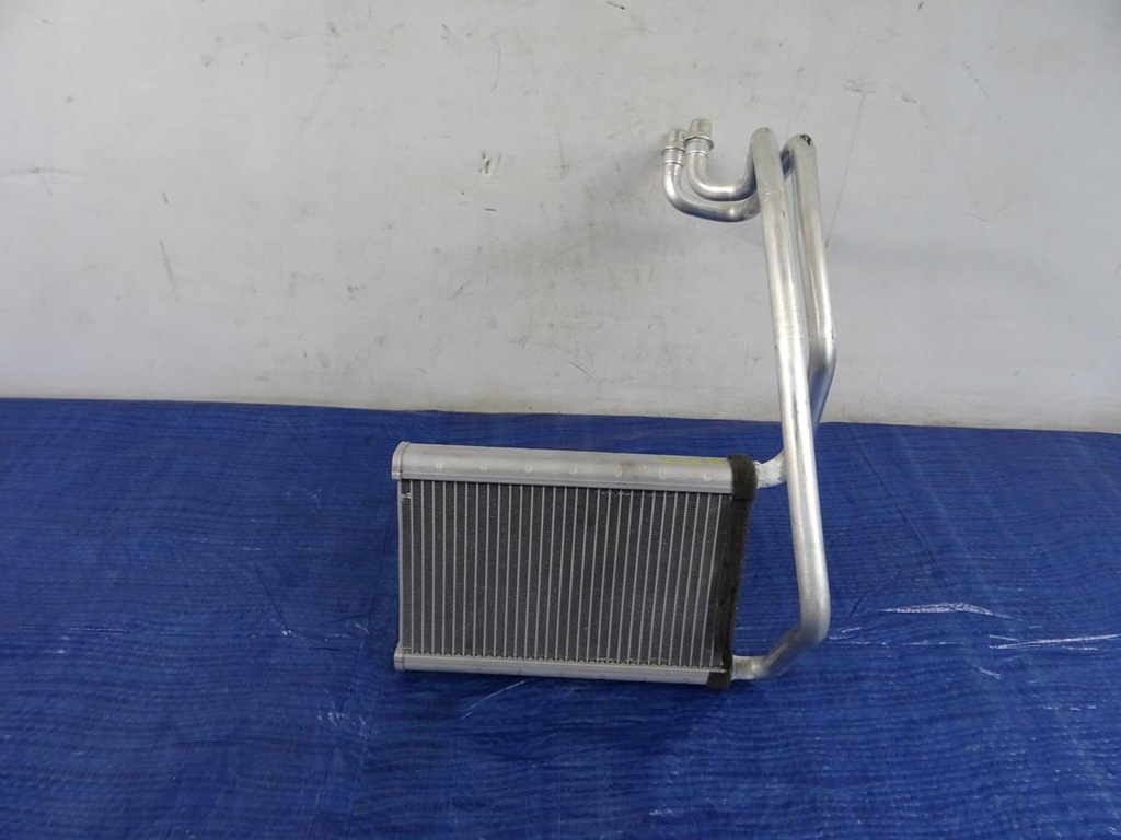 фото №1, Радиатор отопителя mercedes w247