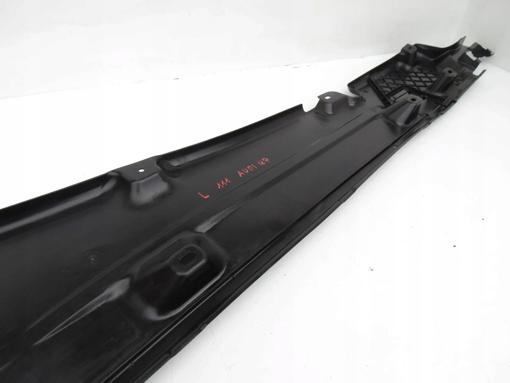 фото №10, Захист плита підвіска ліва audi q7 4l 7l8825211c