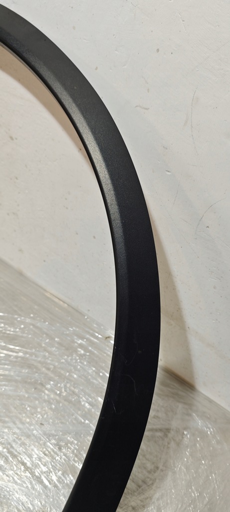 фото №3, Молдинг крыла левый перед tesla y