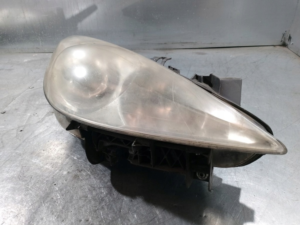 фото №8, Лампа перед правая peugeot 307 lift kombi 9681832280-00