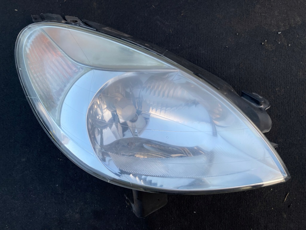 фото №1, Лампа фара правый перед citroen xsara picasso i lift + вкладыш 9649557380