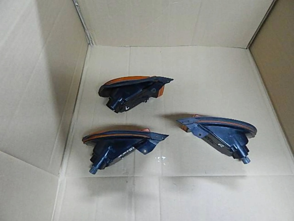 фото №6, Поворотник поворотник l/r mitsubishi galant 96-03