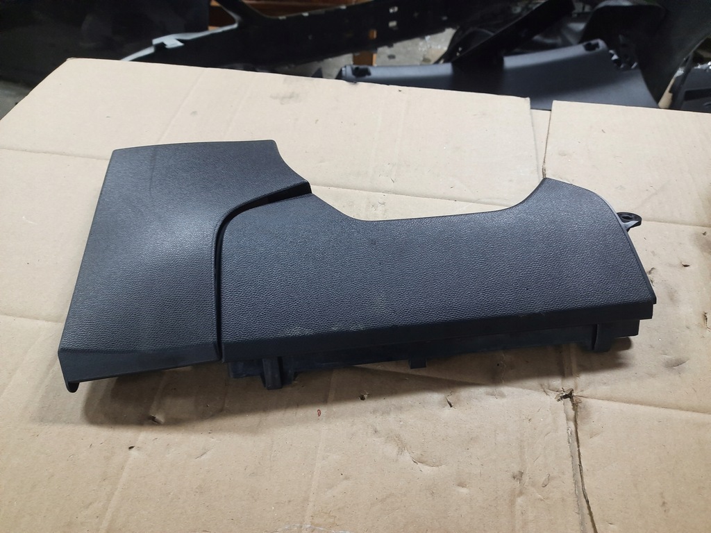 фото №7, Opel mokka b ii захист заглушка подушки безпеки колінної pod кермо 2 частини