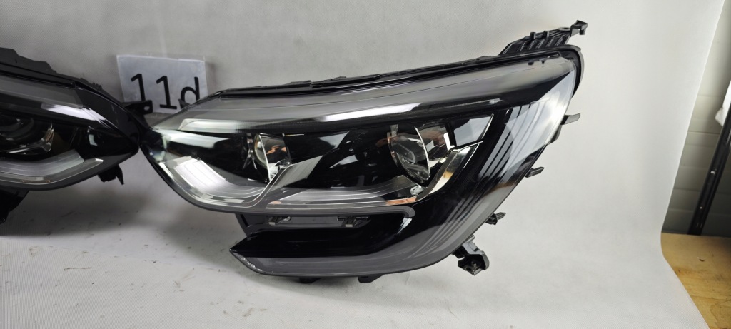 Renault megane iv 4 фара led левый правая  фара левая правый с Разборки