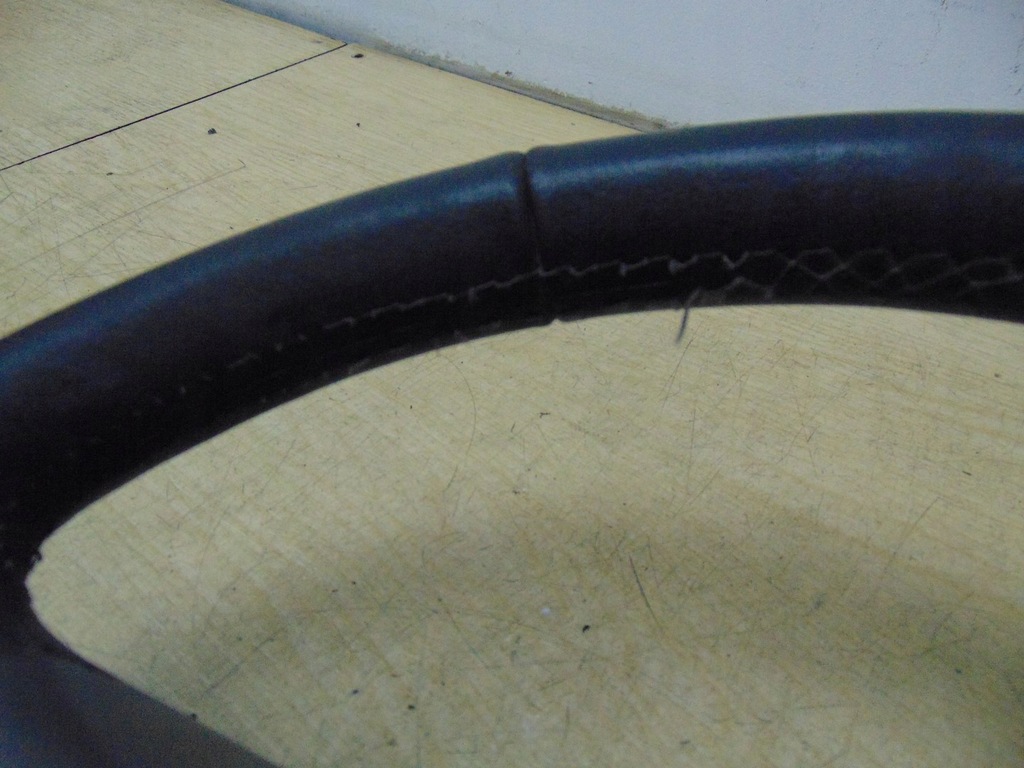 фото №10, Воздуховод toyota avensis t27 кожа мультифункция