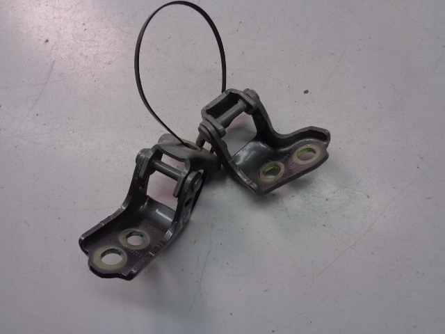 фото №1, Петли дверь правый задняя renault captur ii 1.6 e-tech 2023 rok tekng