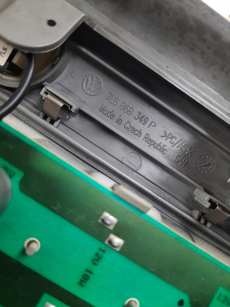 фото №6, Touareg 7l lift лампа стельовий мікрофон