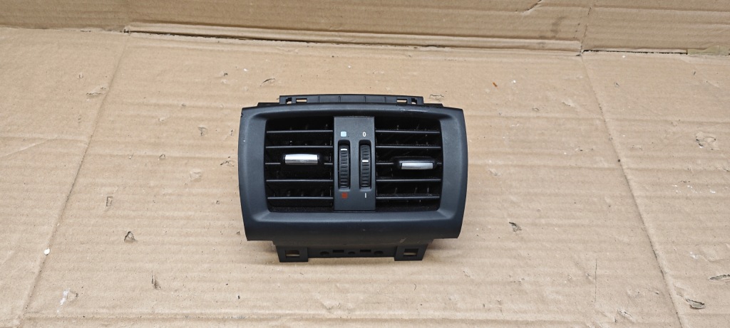 фото №1, Bmw x3 f25 x4 f26 решётка обдув воздуха задняя 64229200888