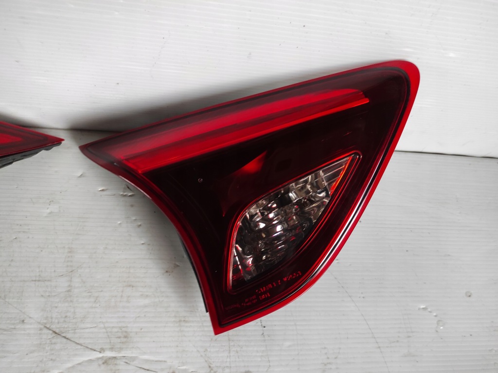 Фара задняя левая правый  led w крышке  mazda cx5 рестайлинг Цена