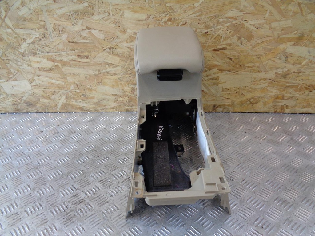 фото №4, Тунель середній підлокітник beż suzuki kizashi 09-