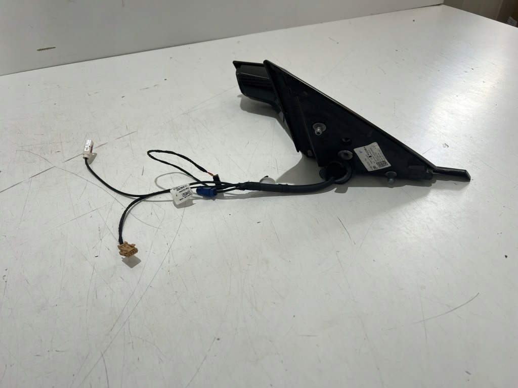 Дзеркало ліва камера карбон audi e-tron 4ke857409 в Україні