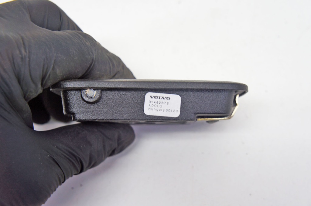 фото №12, Sr051+ volvo v90 ii 16- ушко кронштейн крепление кронштейн багажника комплект 4szt