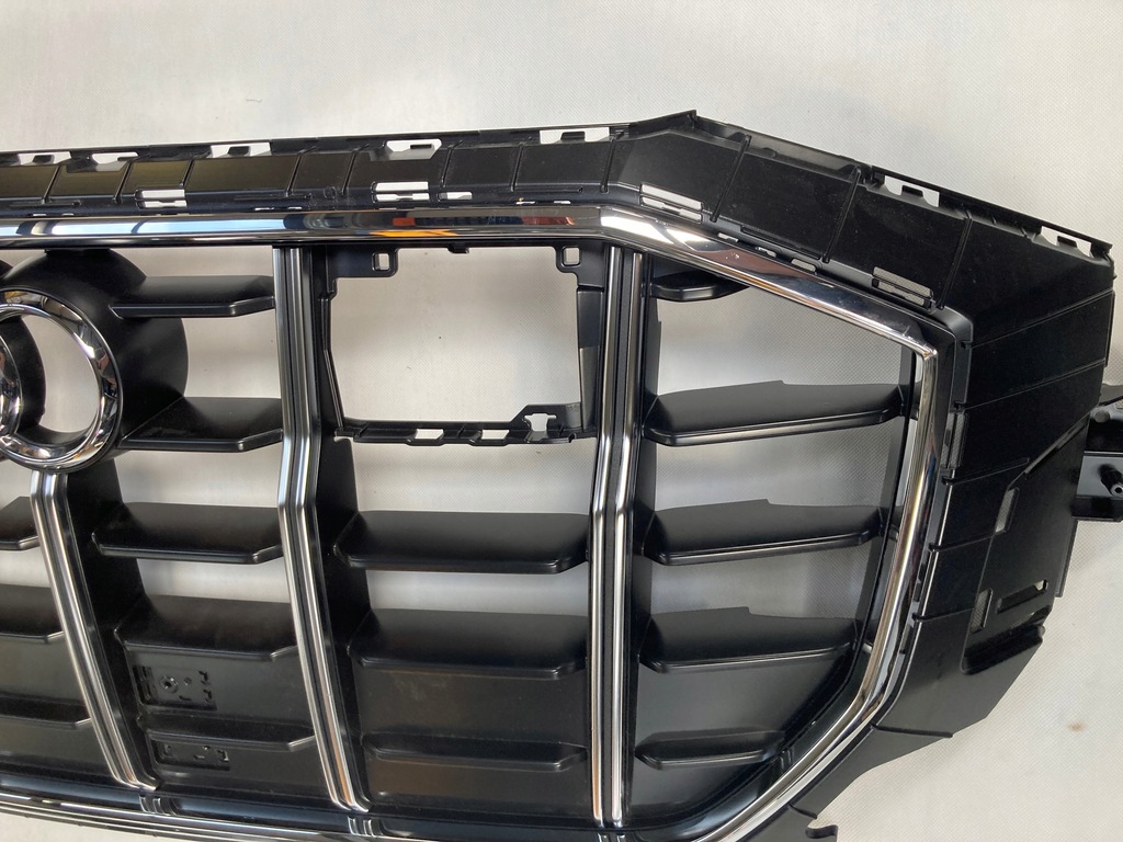 фото №16, Решётка радиатора решётка радиатора audi sq8 4m8853651 at ba bt ca