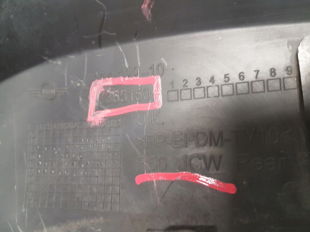 Kartka бампера накладка правый задний  mini f56 f57 jcw 7365150 с Разборки