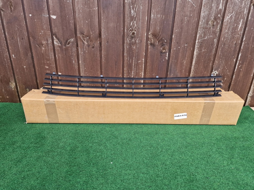 Купить Maserati quattroporte 96-00 rok решётка бампера перед nówka pak4/832