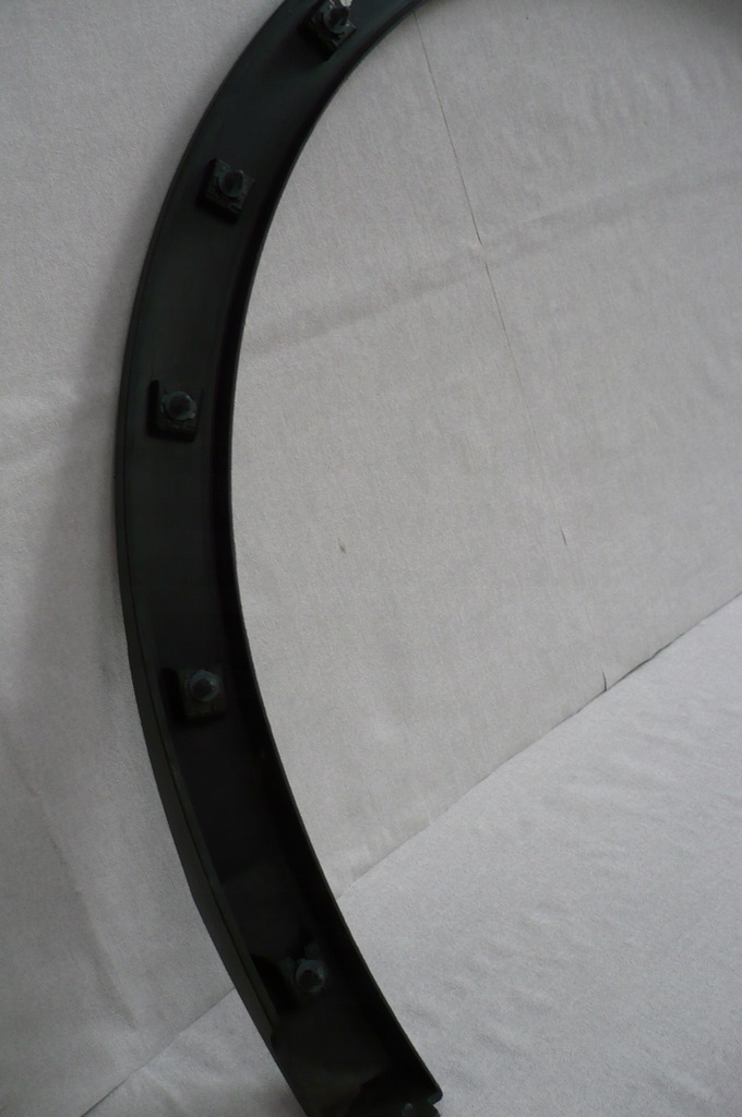 фото №12, Vw tiguan ii 2 2016- молдинг крила права задня