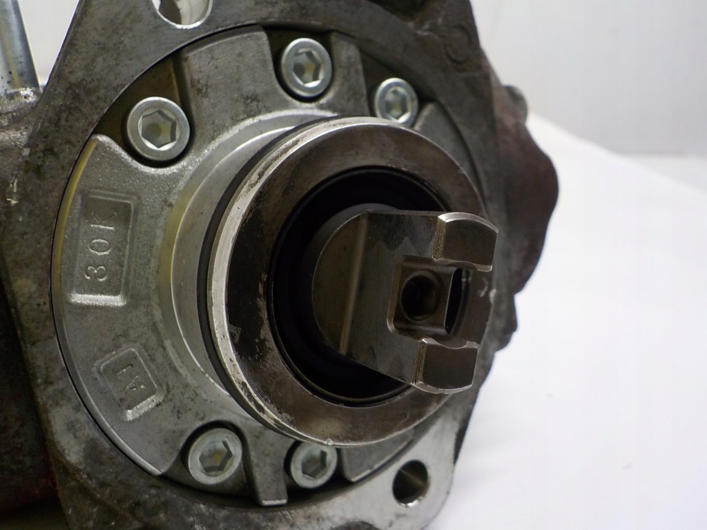 Mazda 2.2 mzr-cd r2aa насос упорскування 294000-0620 в Україні