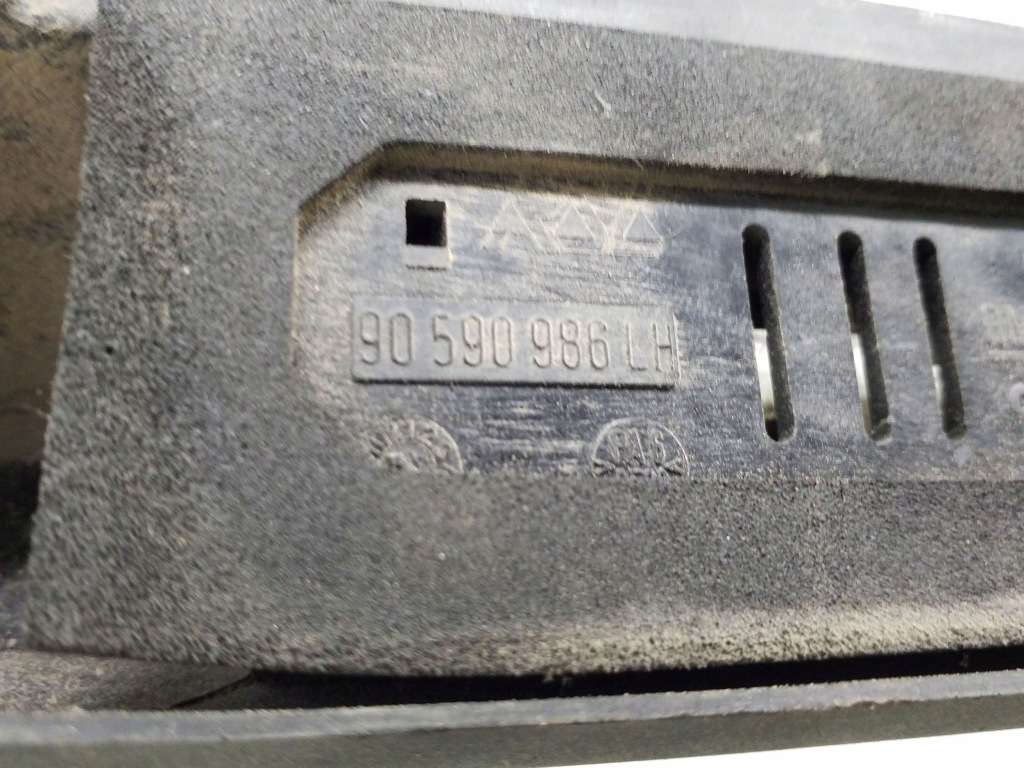 фото №8, 2006 opel combo c молдинг освещение номерного знака 90590986lh