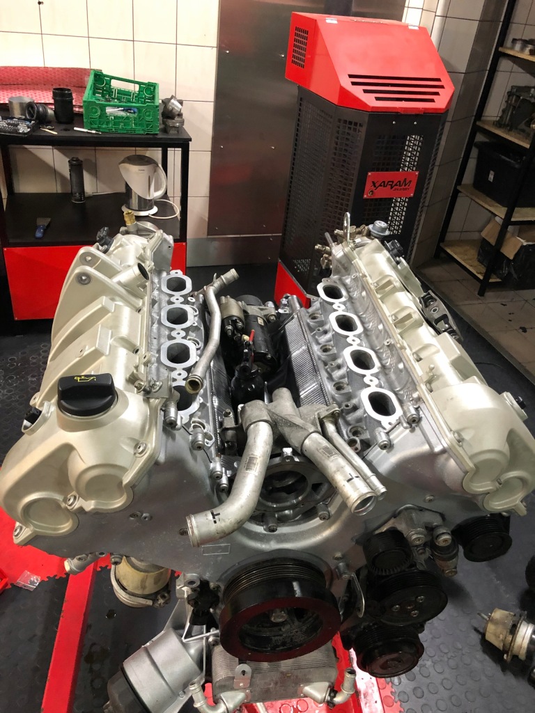 Двигун porsche cayenne 4.8 turbo 4.8 t Оригінал