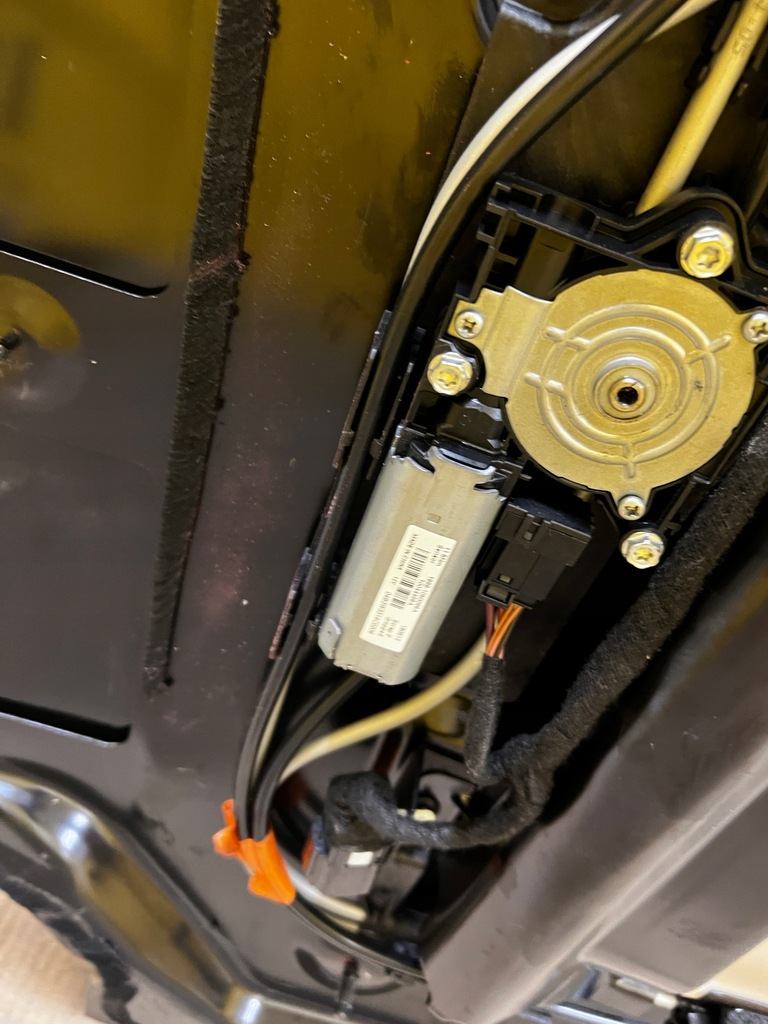 фото №10, Панорама люк ford kuga mk3 escape mk4 1.5