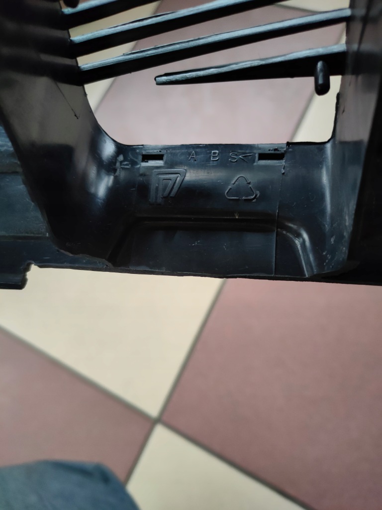 фото №3, Seat ibiza cordoba 97- решётка радиатора решётка