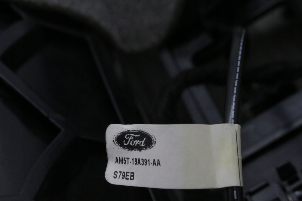 фото №8, Лампа освещение кабины ford c-max mk2