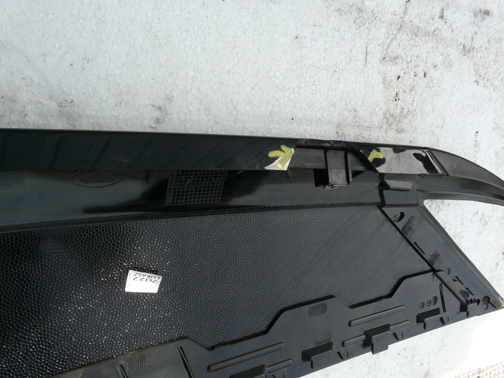 фото №7, Молдинг стойка крыла задняя левая range rover l494