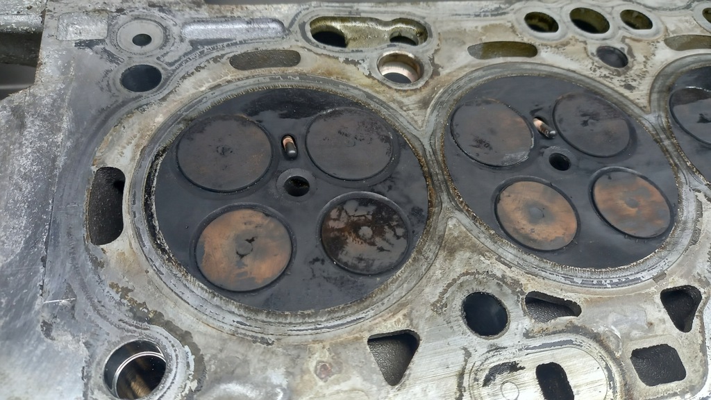 фото №4, Головка двигуна 31401466 002 volvo 2.4 d5 d5244t15