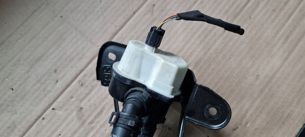 фото №13, Sq8 4m rsq8 q8 помпа фільтра вугільний трубки 4.0 tfsi 4m4201997g