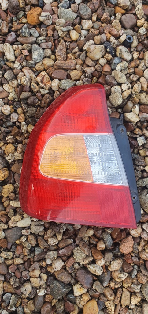 фото №1, Accent ii лампа левый задняя europa