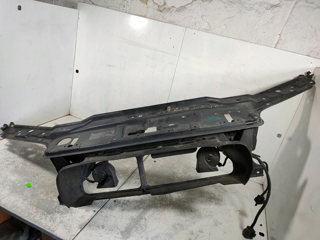 фото №1, Pas передній підсилювач volvo s70 v70 2 ii