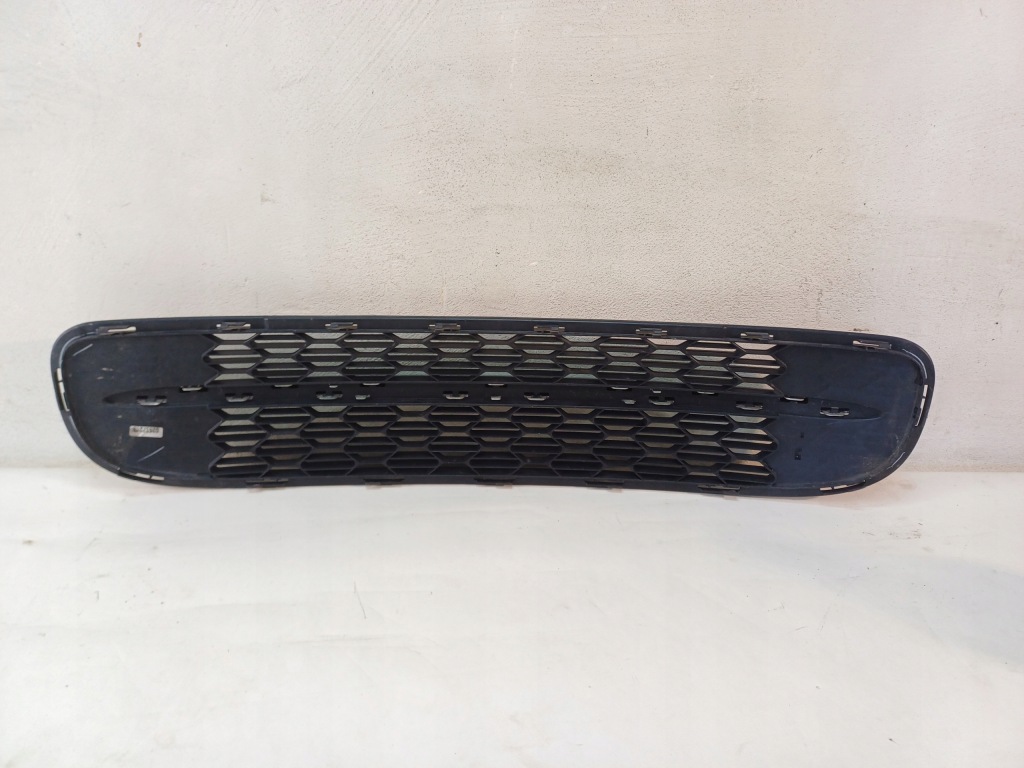 фото №9, Решётка средняя бампера перед mini r55 r56 r57 lci lift