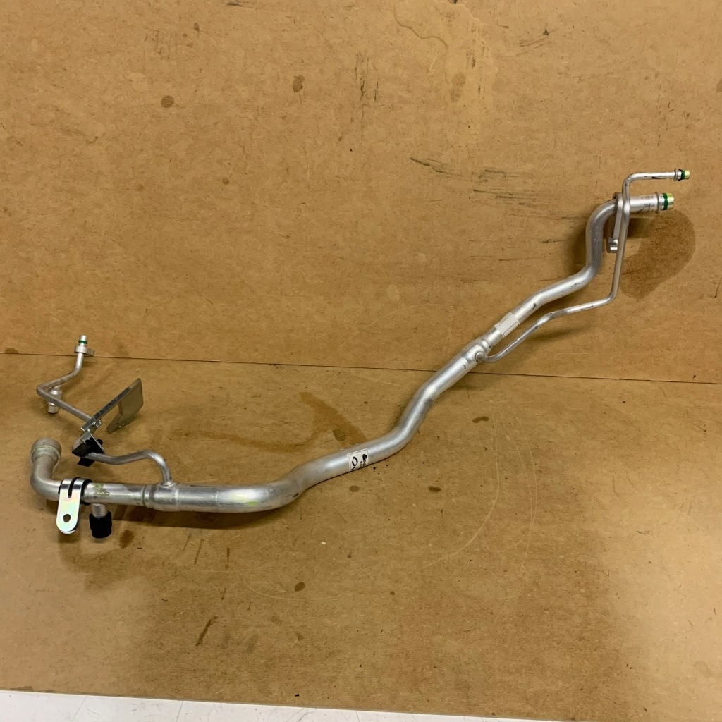 фото №1, Renault koleos ii 1.3 tce пабтрубок  шланг кондиционера 924c25599r