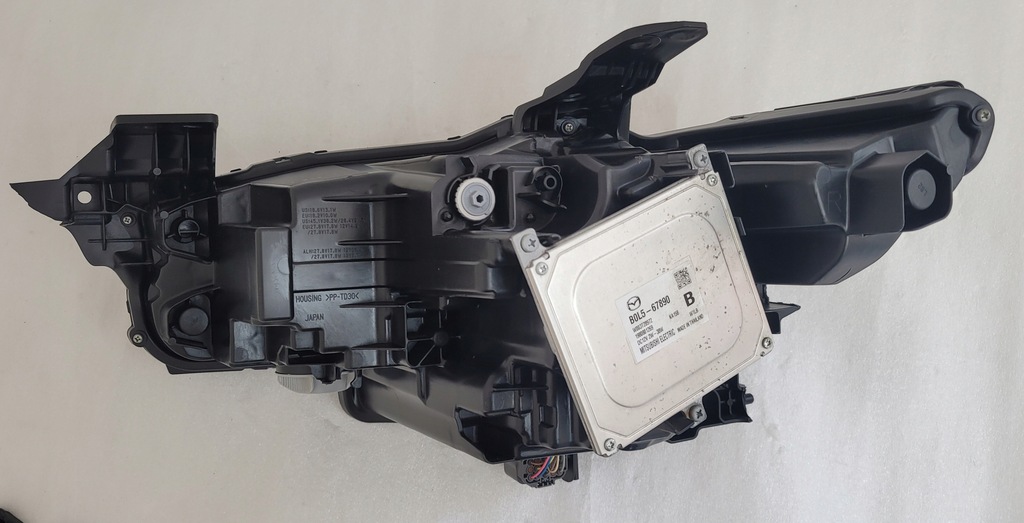 фото №10, Лампа правая преобразователь mazda 3 iv bp 2019- full led 9 pin bcjh-51030