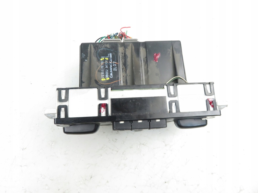 фото №9, Панель обдув subaru impreza ii 72311fe051