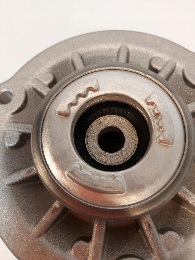 фото №6, Bmw 5 g30 разъём кронштейн амортизатора 6866258