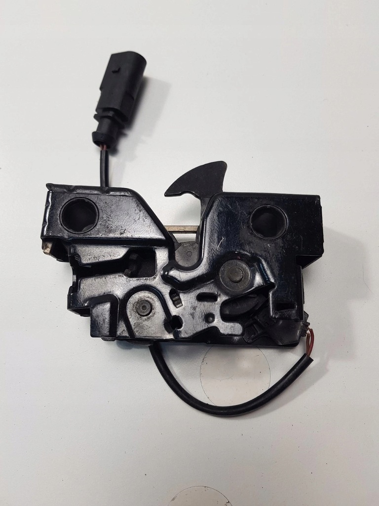 фото №1, Vw polo v 6r0 замок капот 6r1823509f