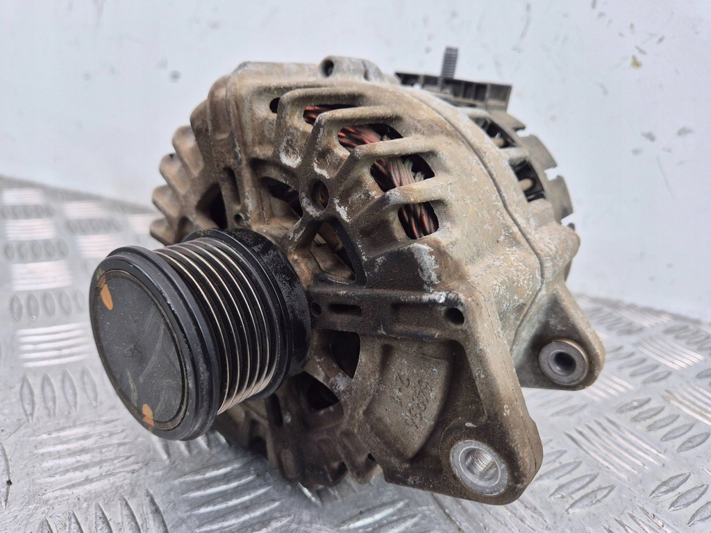 фото №1, Mercedes glc200 x253 c253 генератор a0009069905