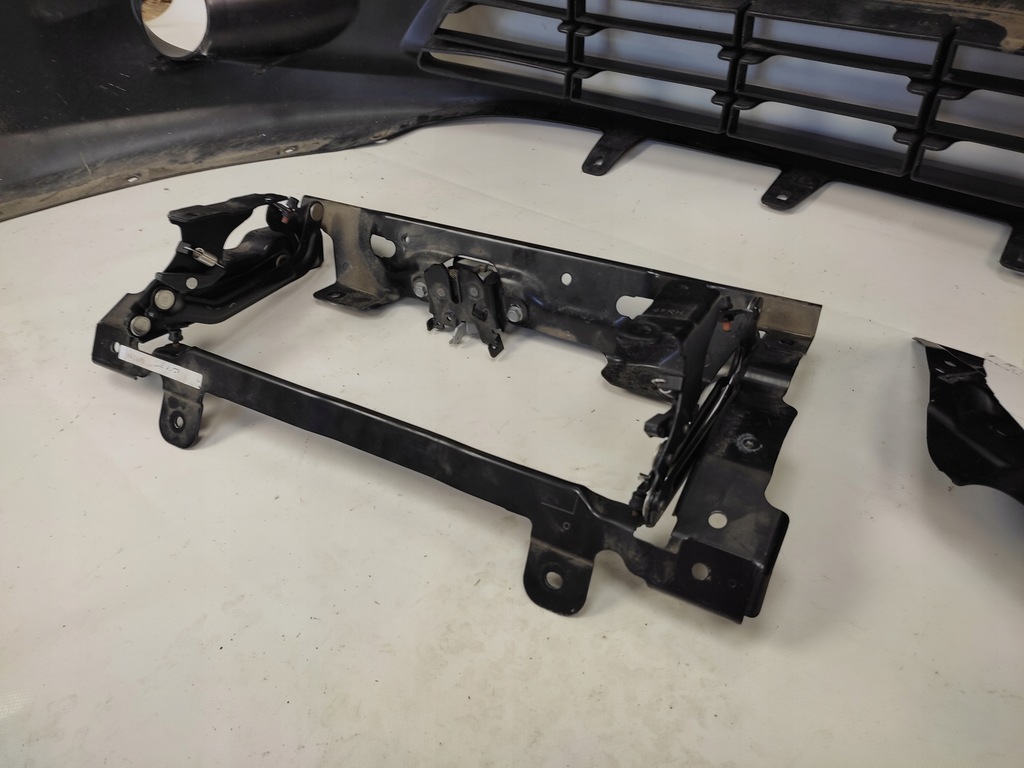 фото №9, Nissan nv200 бампер передний перед 2009-