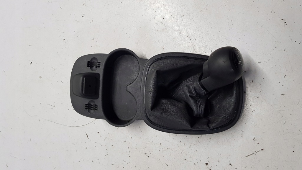 Купить Рамка ручка передач opel corsa d